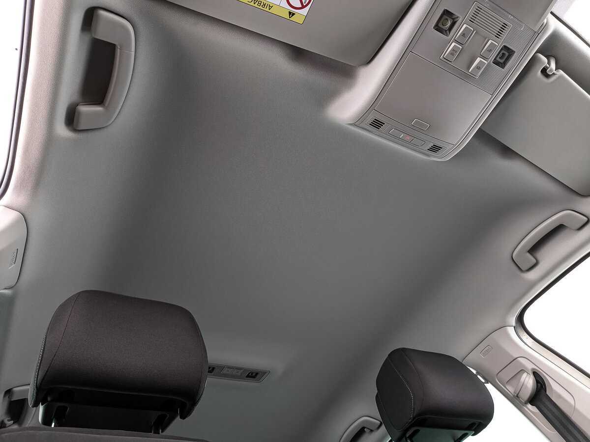 Купить Volkswagen Tiguan с пробегом. Фото: #18