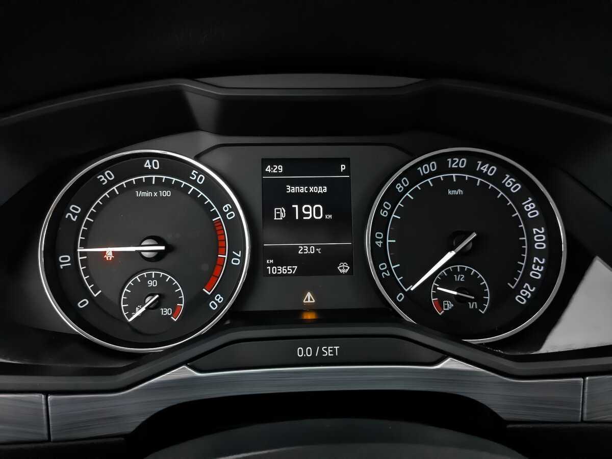 Купить Skoda Superb с пробегом. Фото: #11