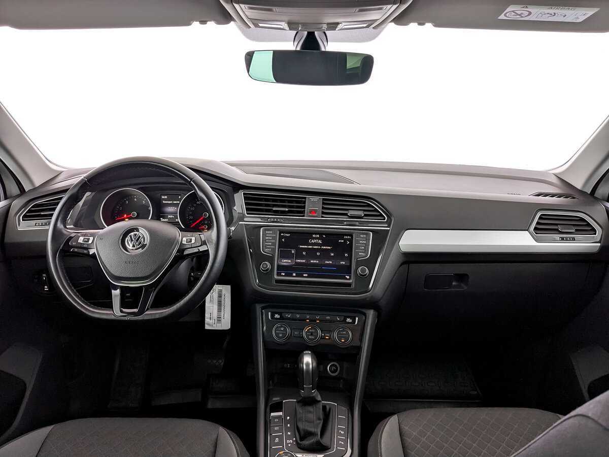 Купить Volkswagen Tiguan с пробегом. Фото: #11