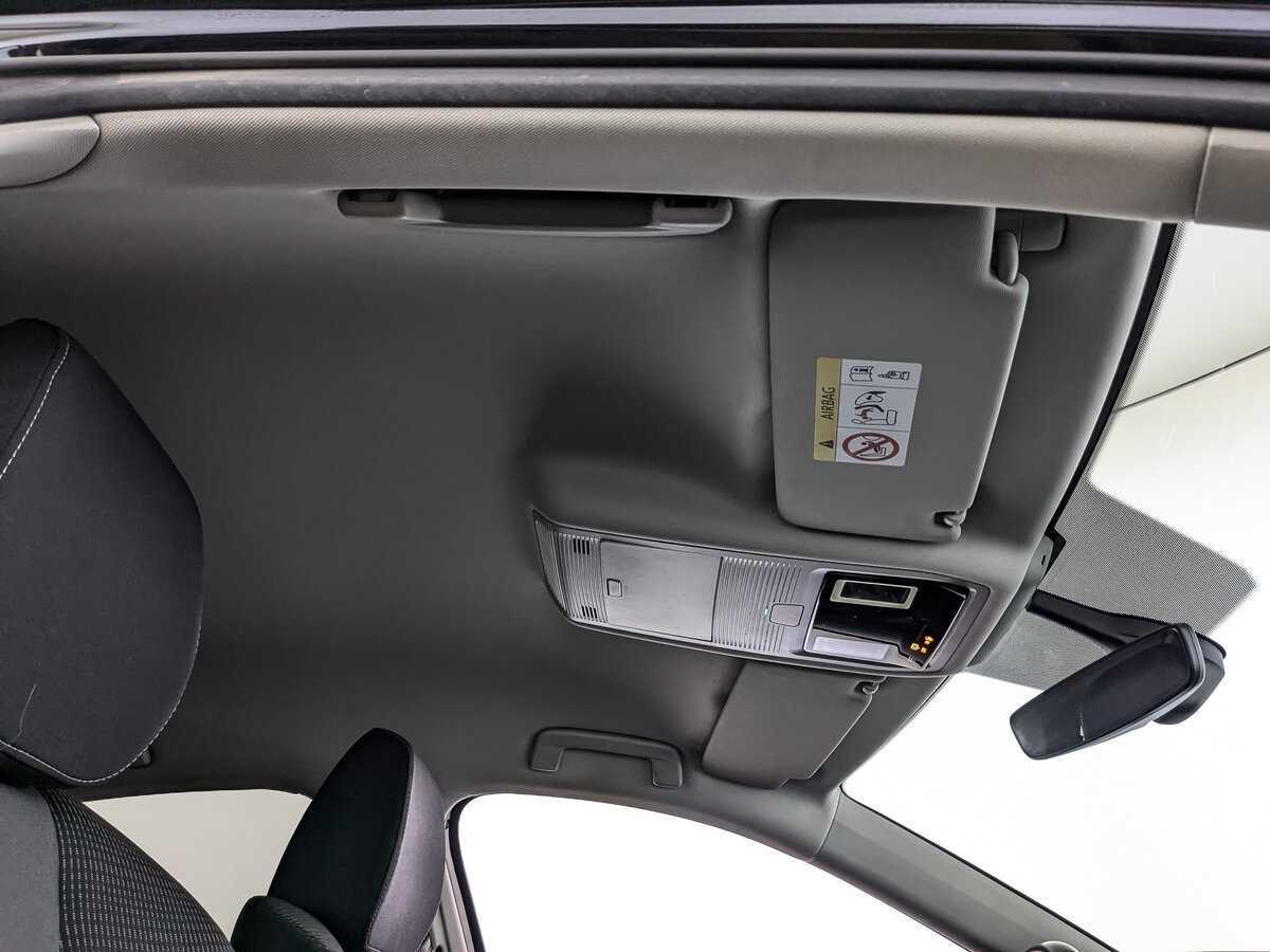 Купить Skoda Octavia с пробегом. Фото: #18