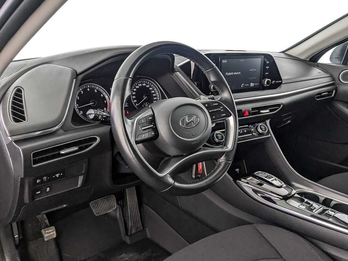 Купить Hyundai Sonata с пробегом. Фото: #10