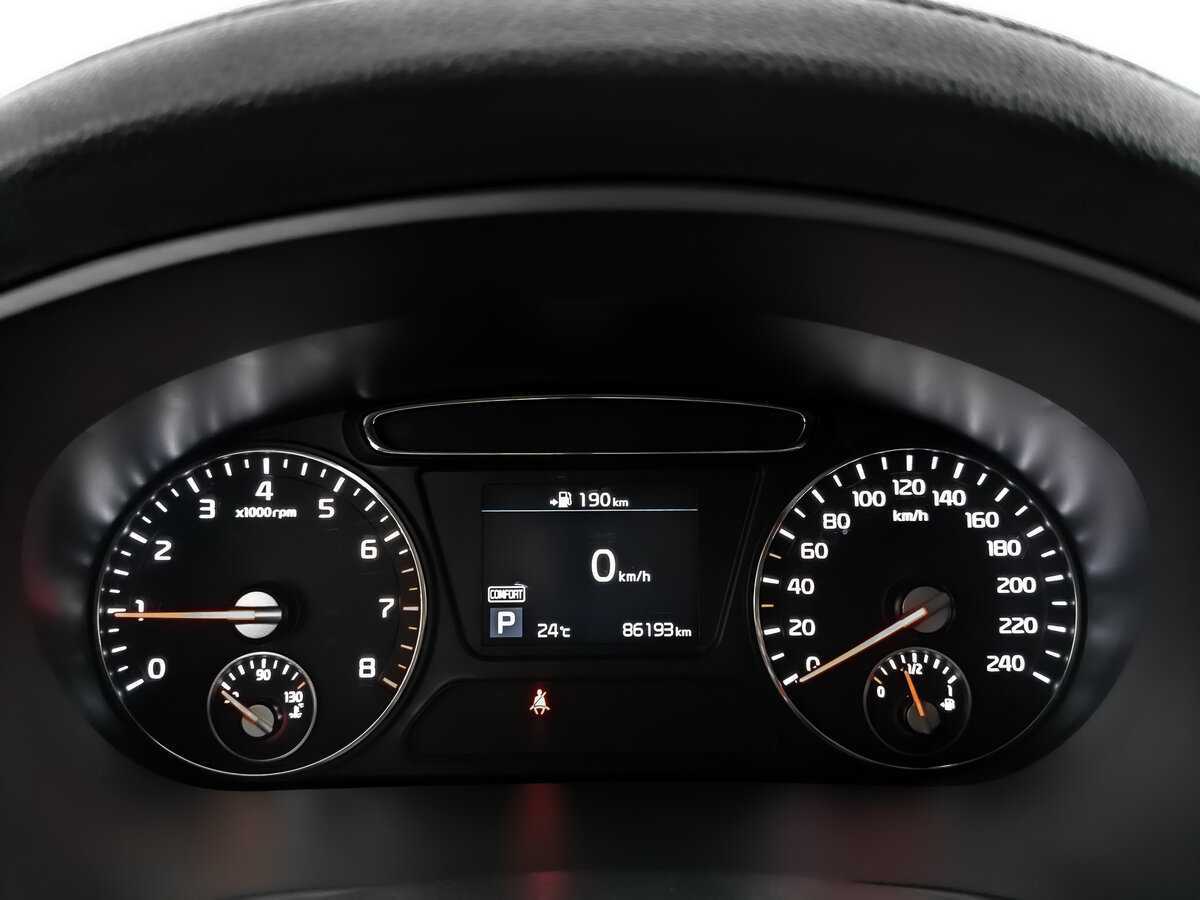 Купить Kia Sorento с пробегом. Фото: #11