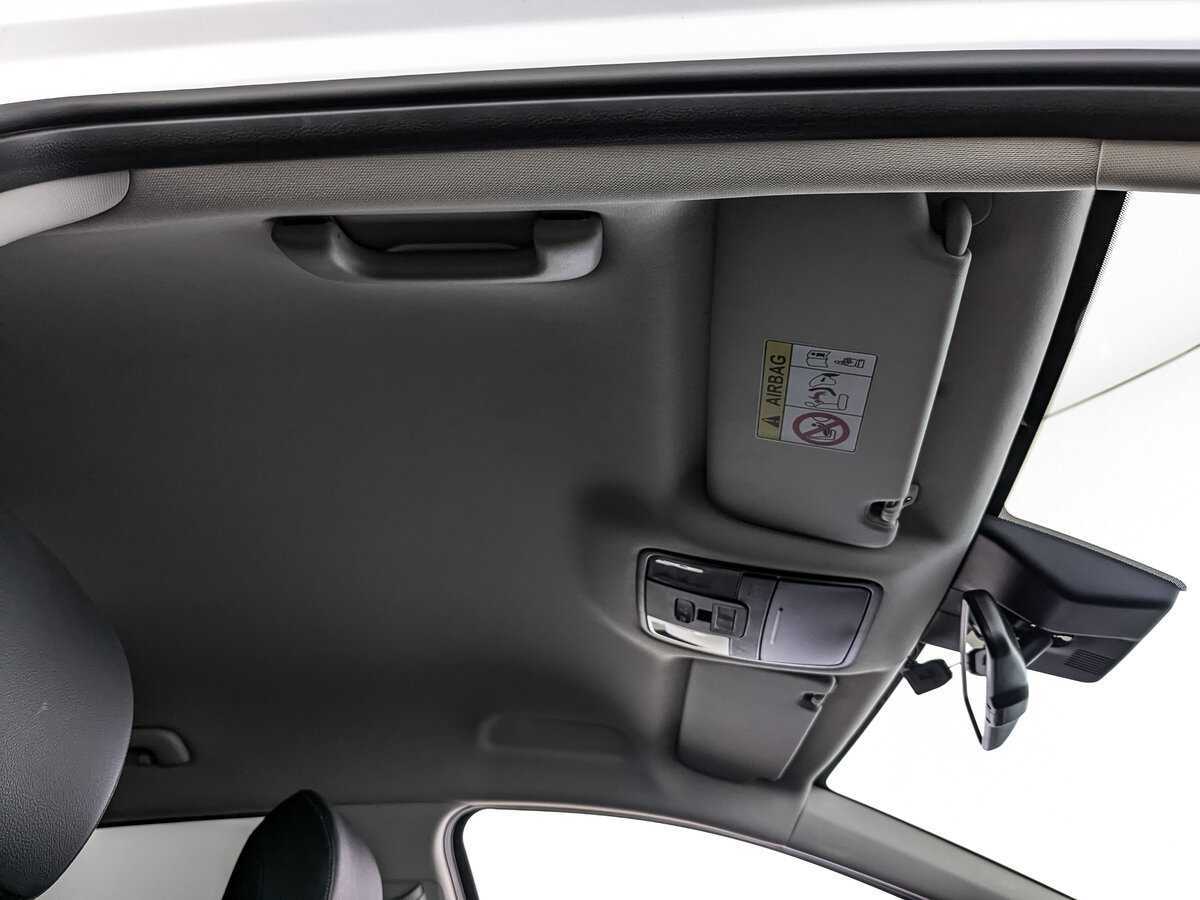 Купить Kia Ceed с пробегом. Фото: #17