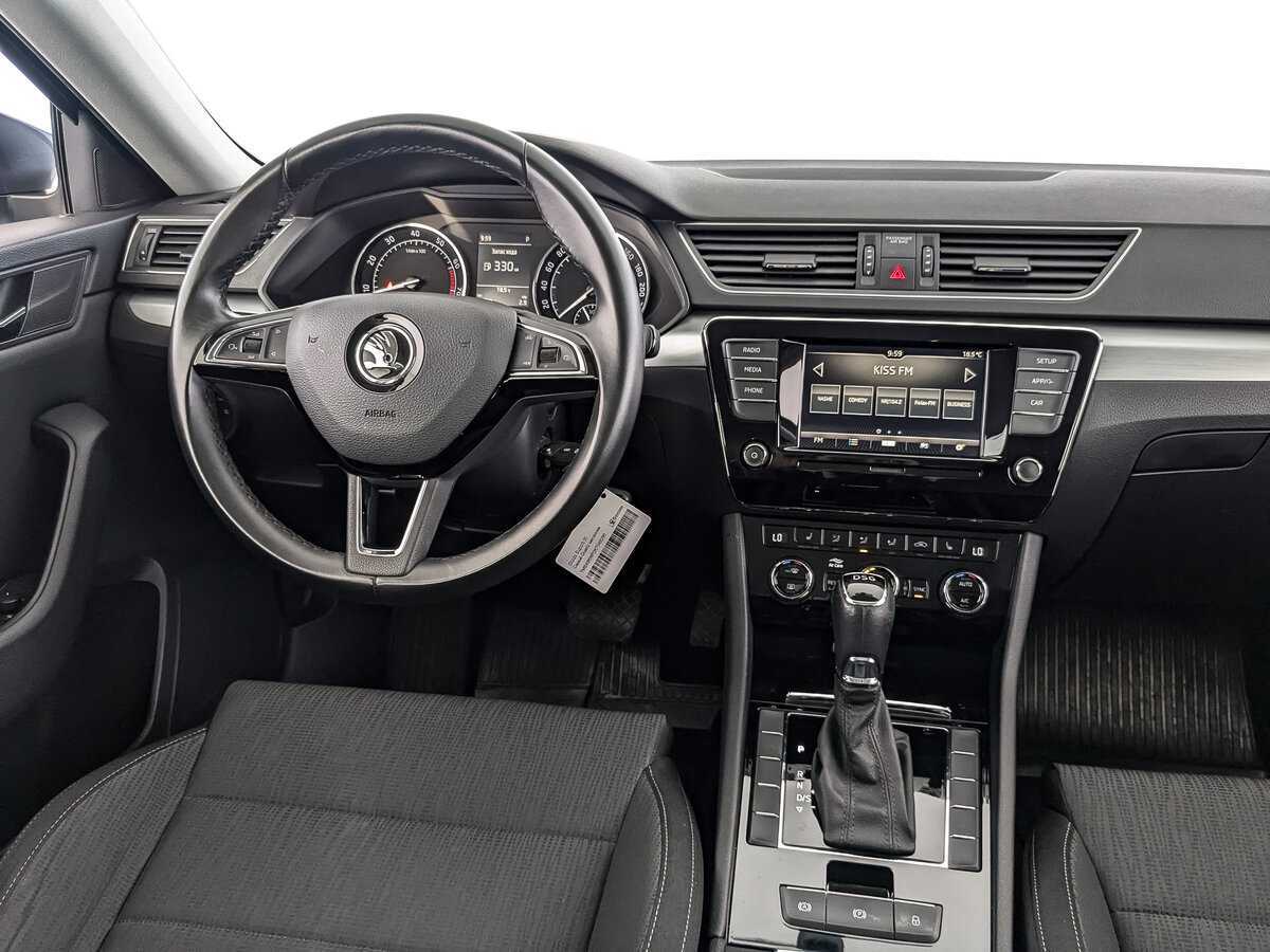 Купить Skoda Superb с пробегом. Фото: #16