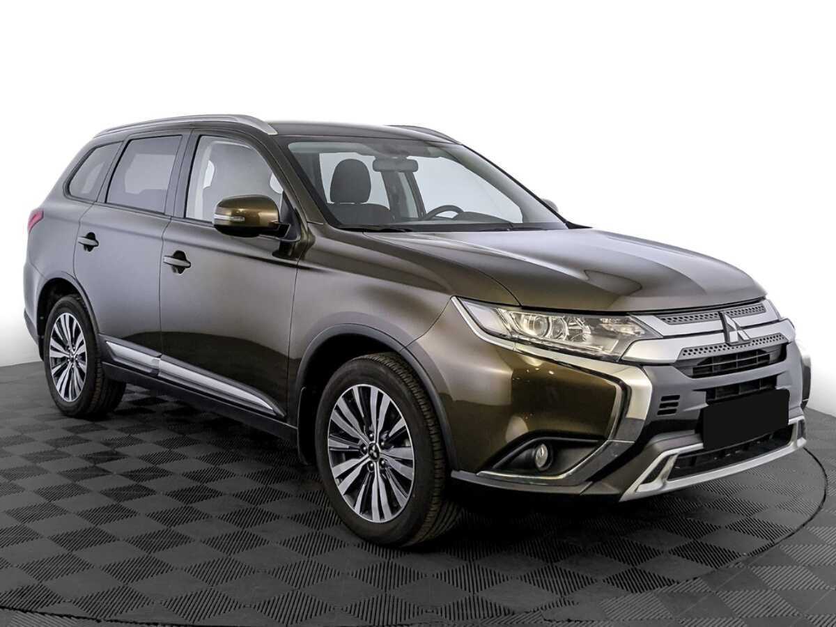 Купить Mitsubishi Outlander с пробегом. Фото: #2