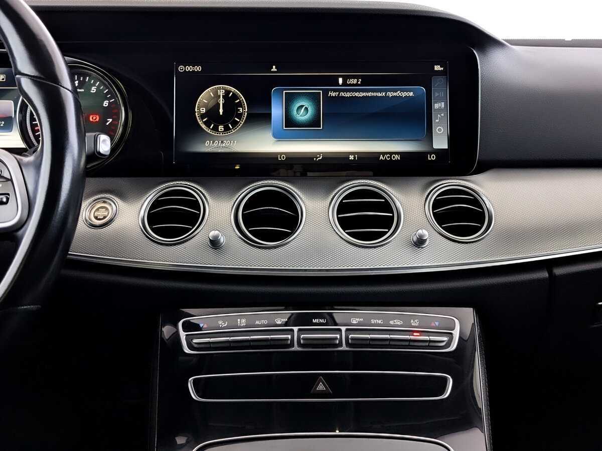 Купить Mercedes-Benz E-Класс с пробегом. Фото: #12