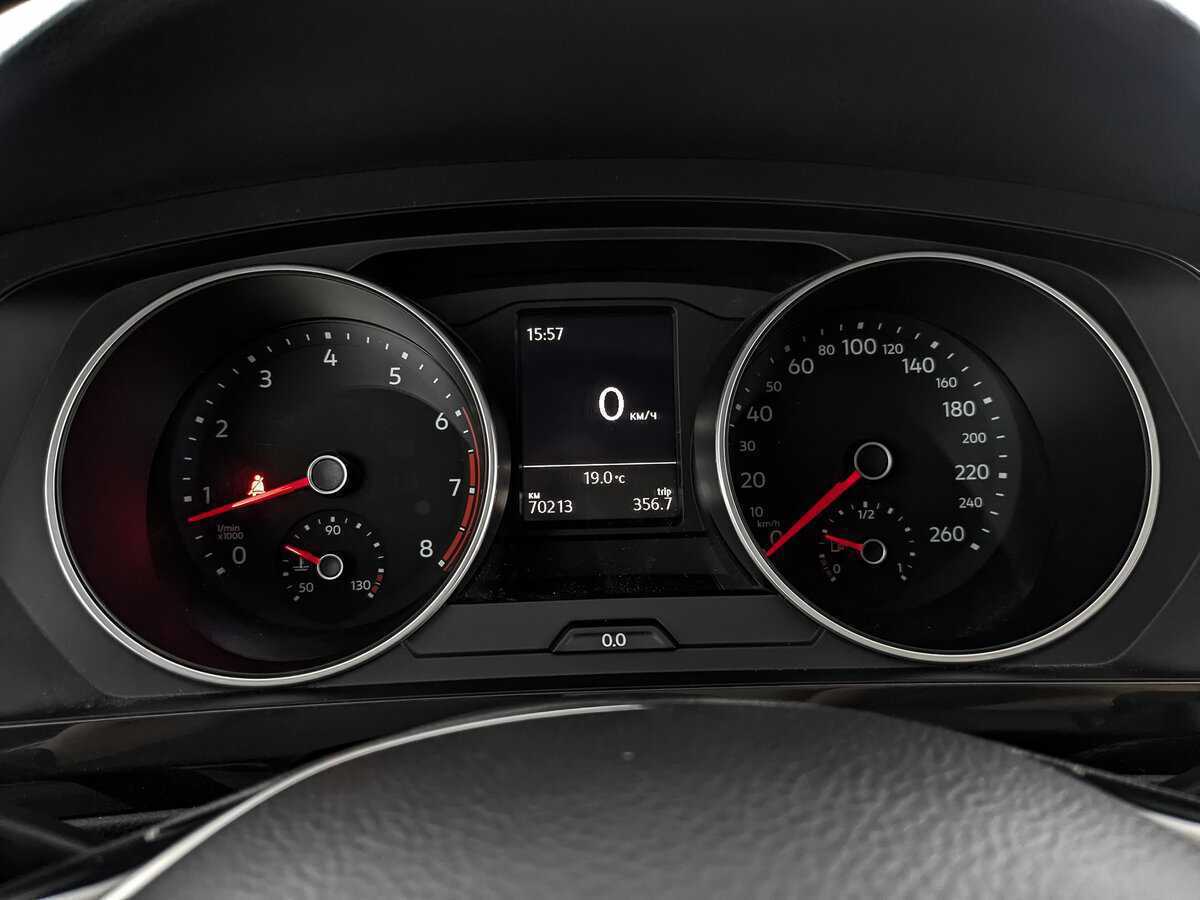 Купить Volkswagen Tiguan с пробегом. Фото: #11