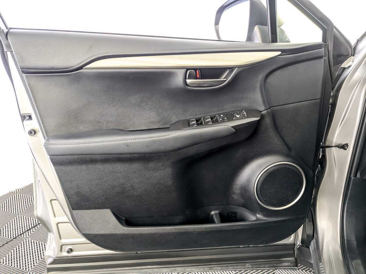 Купить Lexus NX с пробегом. Фото: #14