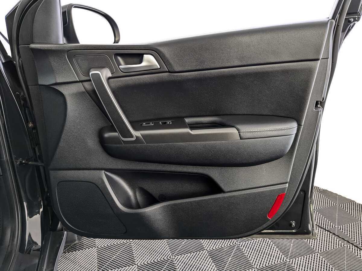 Купить Kia Sportage с пробегом. Фото: #20