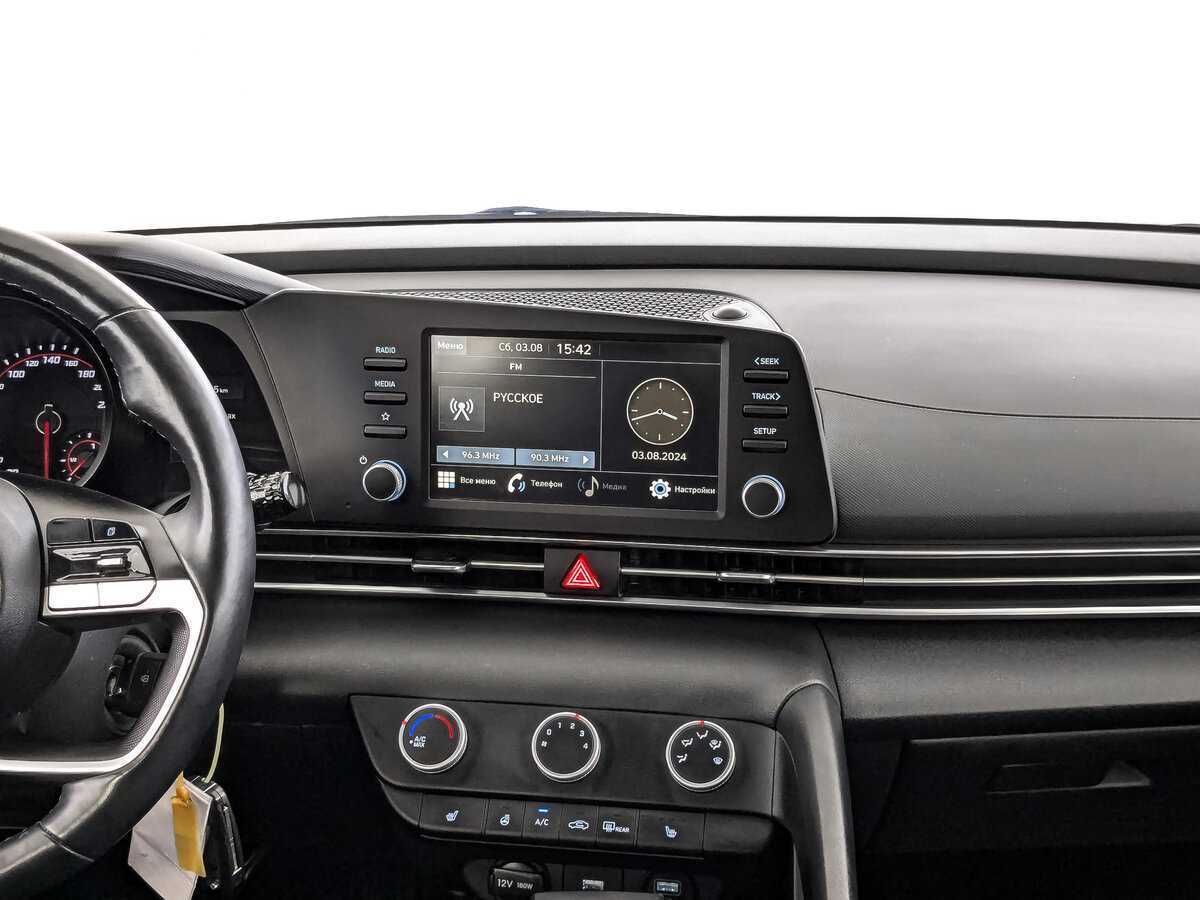 Купить Hyundai Elantra с пробегом. Фото: #12