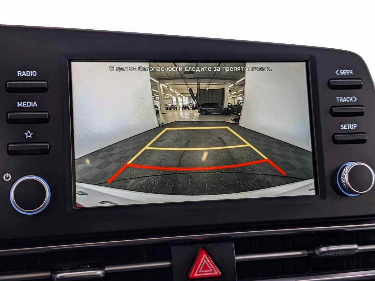 Купить Hyundai Elantra с пробегом. Фото: #21