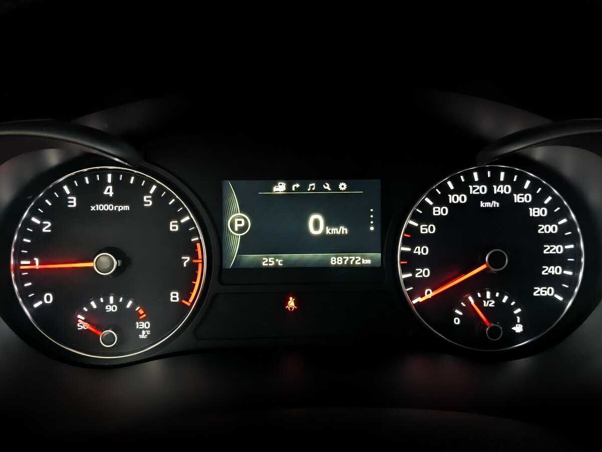 Купить Kia Optima с пробегом. Фото: #10