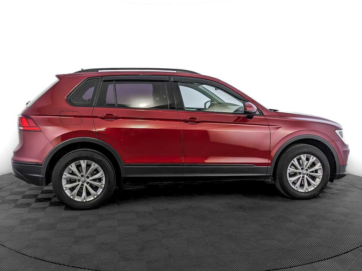 Купить Volkswagen Tiguan с пробегом. Фото: #3
