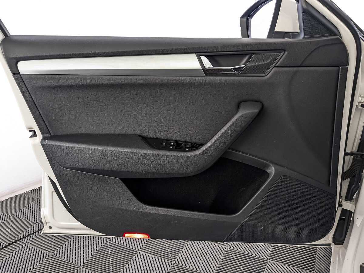 Продажа Б/У Шкода Суперб. Фото: #13