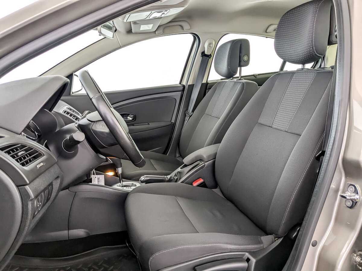 Купить Renault Fluence с пробегом. Фото: #15