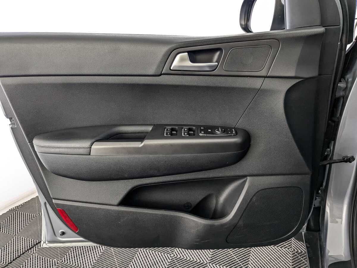 Купить Kia Sportage с пробегом. Фото: #14