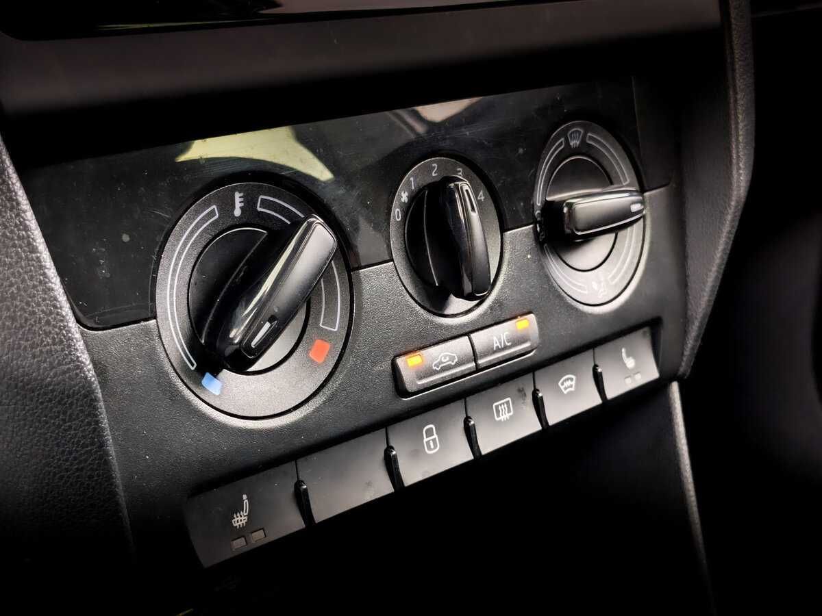 Продажа Б/У Шкода Рапид. Фото: #21