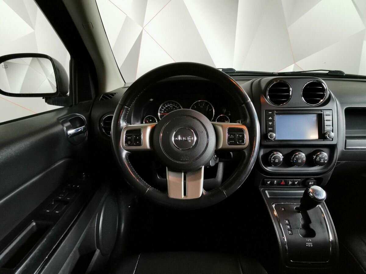 Купить Jeep Compass с пробегом. Фото: #13