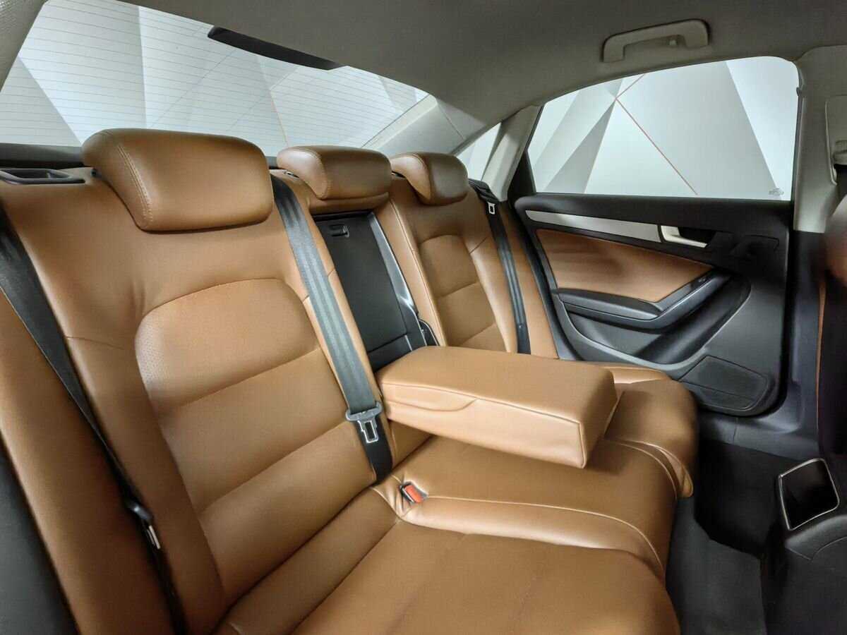 Купить Audi A4 с пробегом. Фото: #11