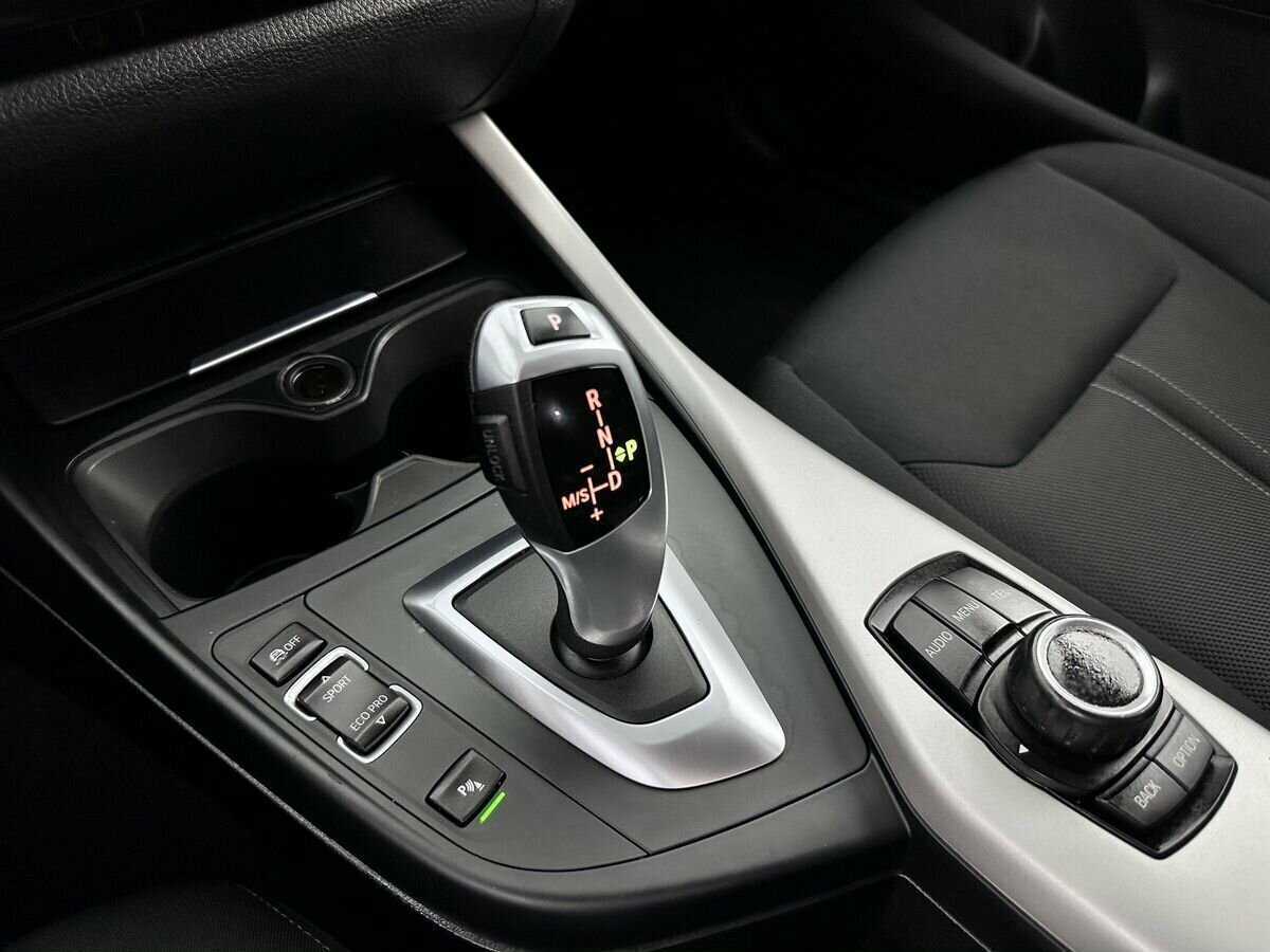 Купить BMW 1 серии с пробегом. Фото: #13