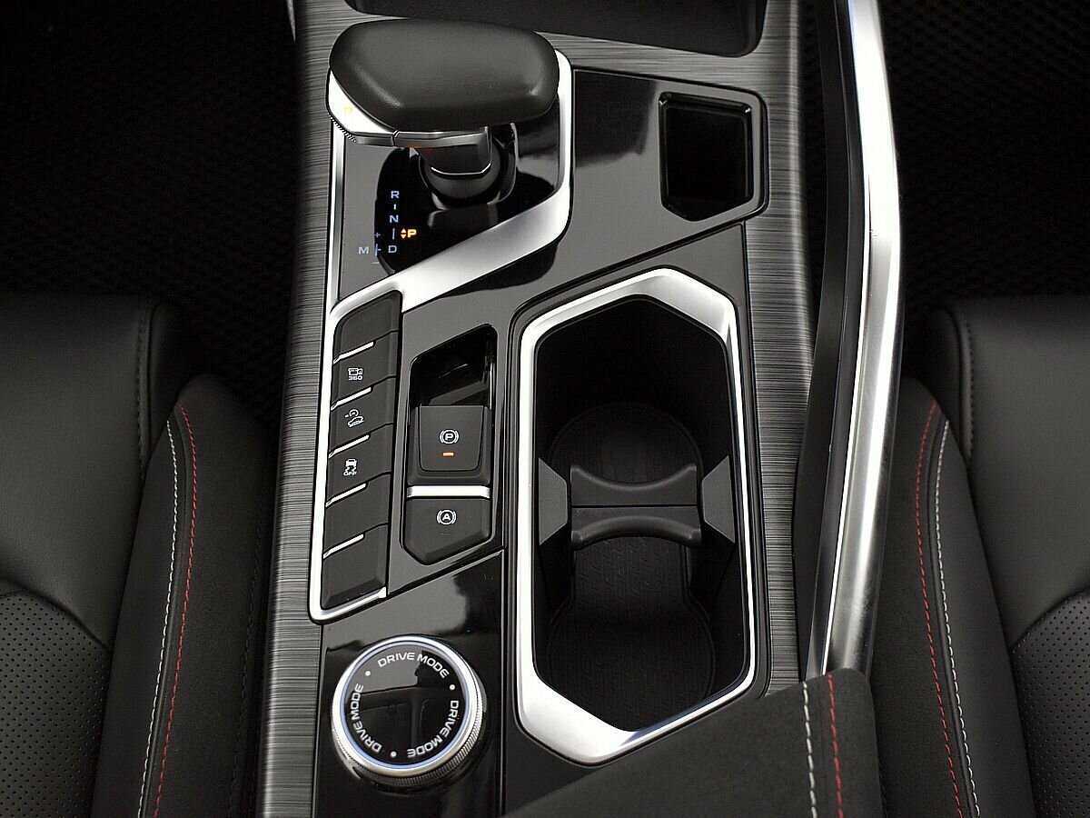 Купить Geely Tugella с пробегом. Фото: #14