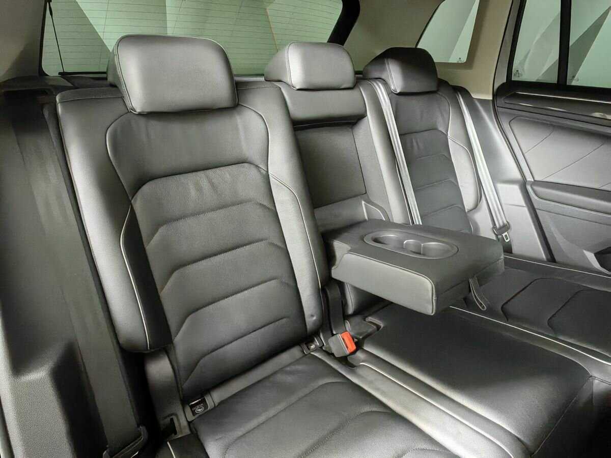 Купить Volkswagen Tiguan с пробегом. Фото: #10