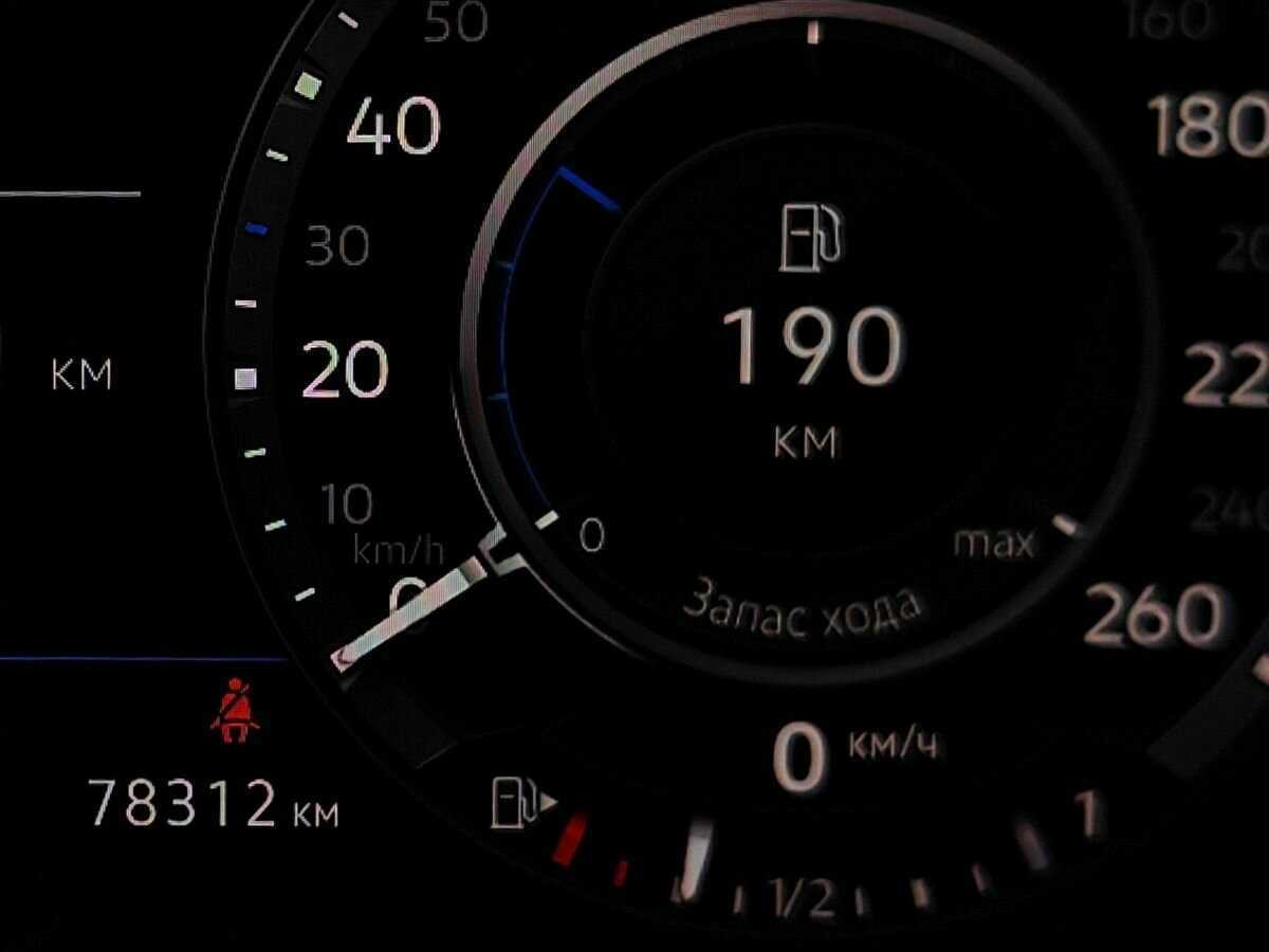 Купить Volkswagen Tiguan с пробегом. Фото: #13