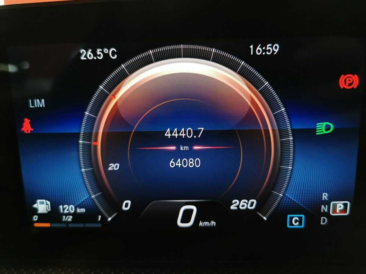 Купить Mercedes-Benz A-Класс с пробегом. Фото: #15