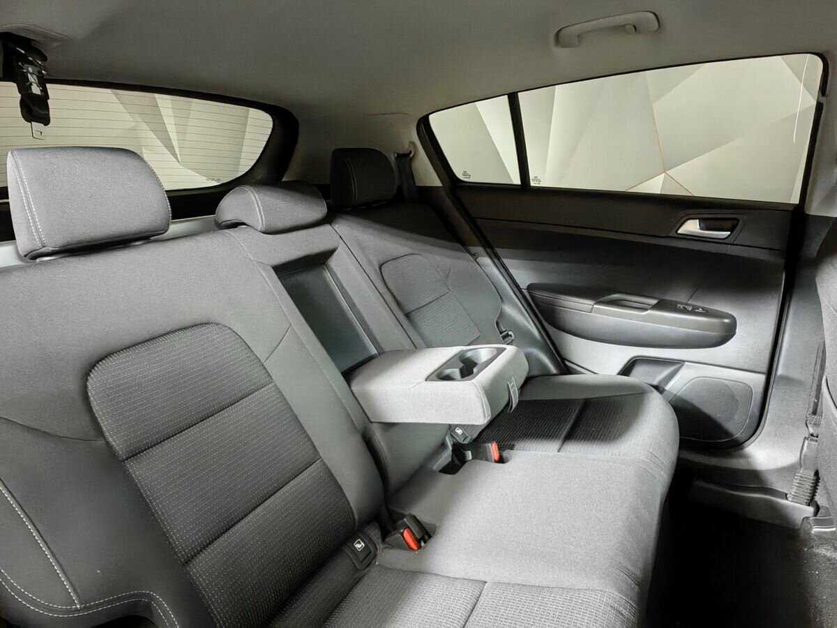 Купить Kia Sportage с пробегом. Фото: #12