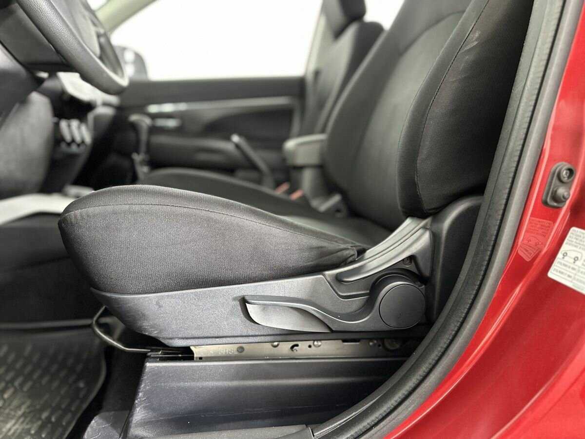 Продажа Б/У Митсубиши АС-Икс. Фото: #9