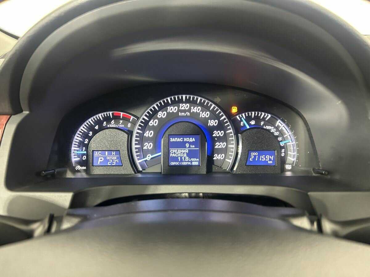 Продажа Б/У Тойота Камри. Фото: #10