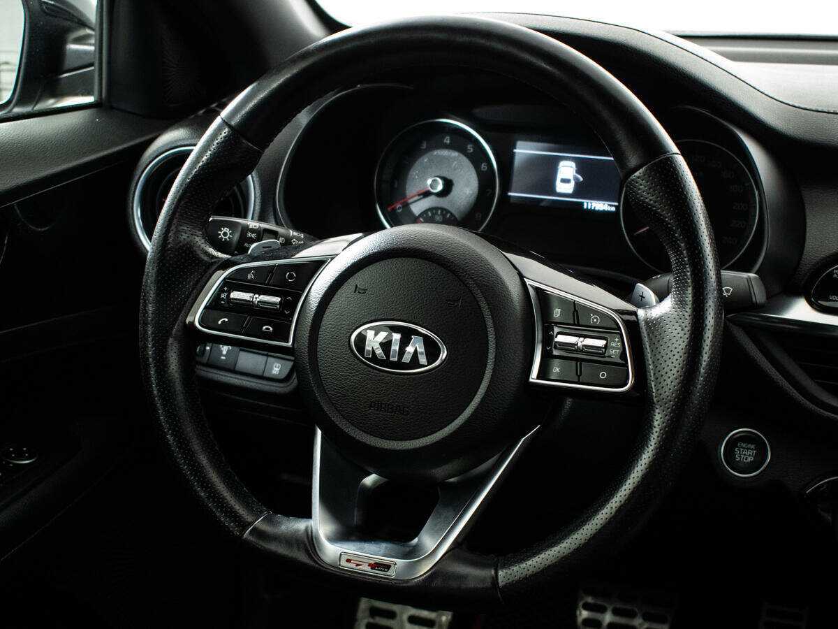 Купить Kia Cerato с пробегом. Фото: #13