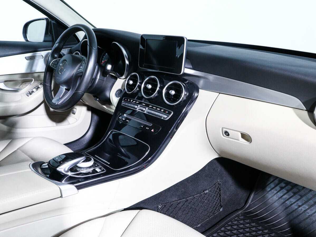 Купить Mercedes-Benz C-Класс с пробегом. Фото: #8