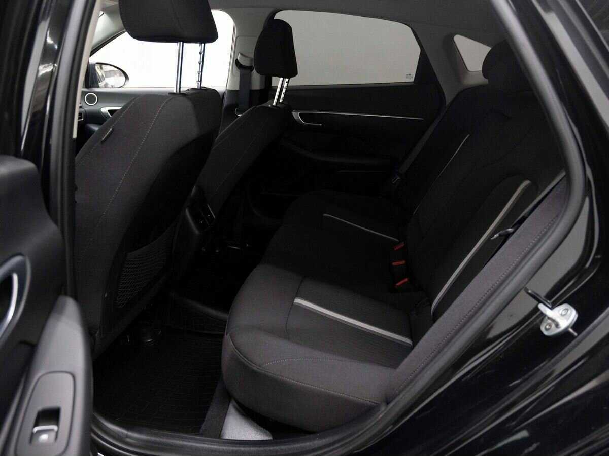 Купить Hyundai Sonata с пробегом. Фото: #8