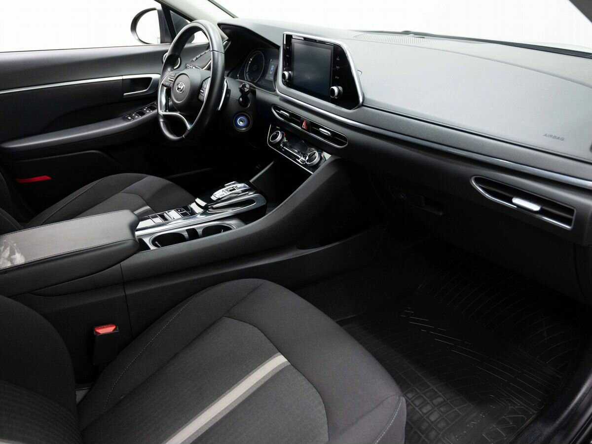 Купить Hyundai Sonata с пробегом. Фото: #10