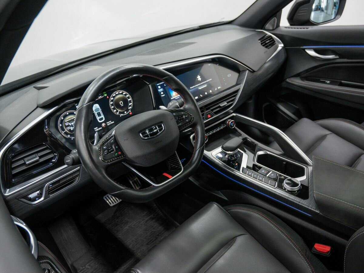 Купить Geely Tugella с пробегом. Фото: #13