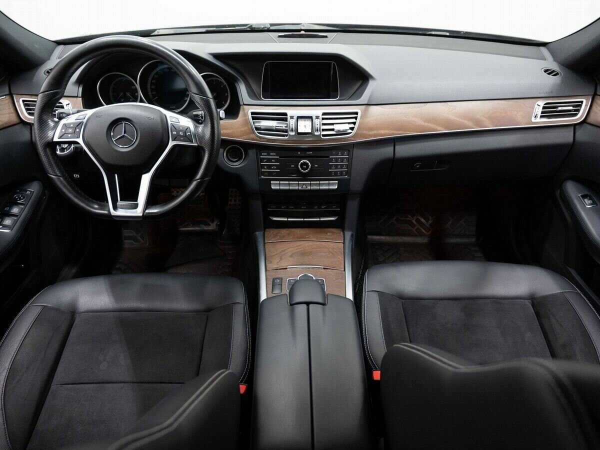 Купить Mercedes-Benz E-Класс с пробегом. Фото: #13