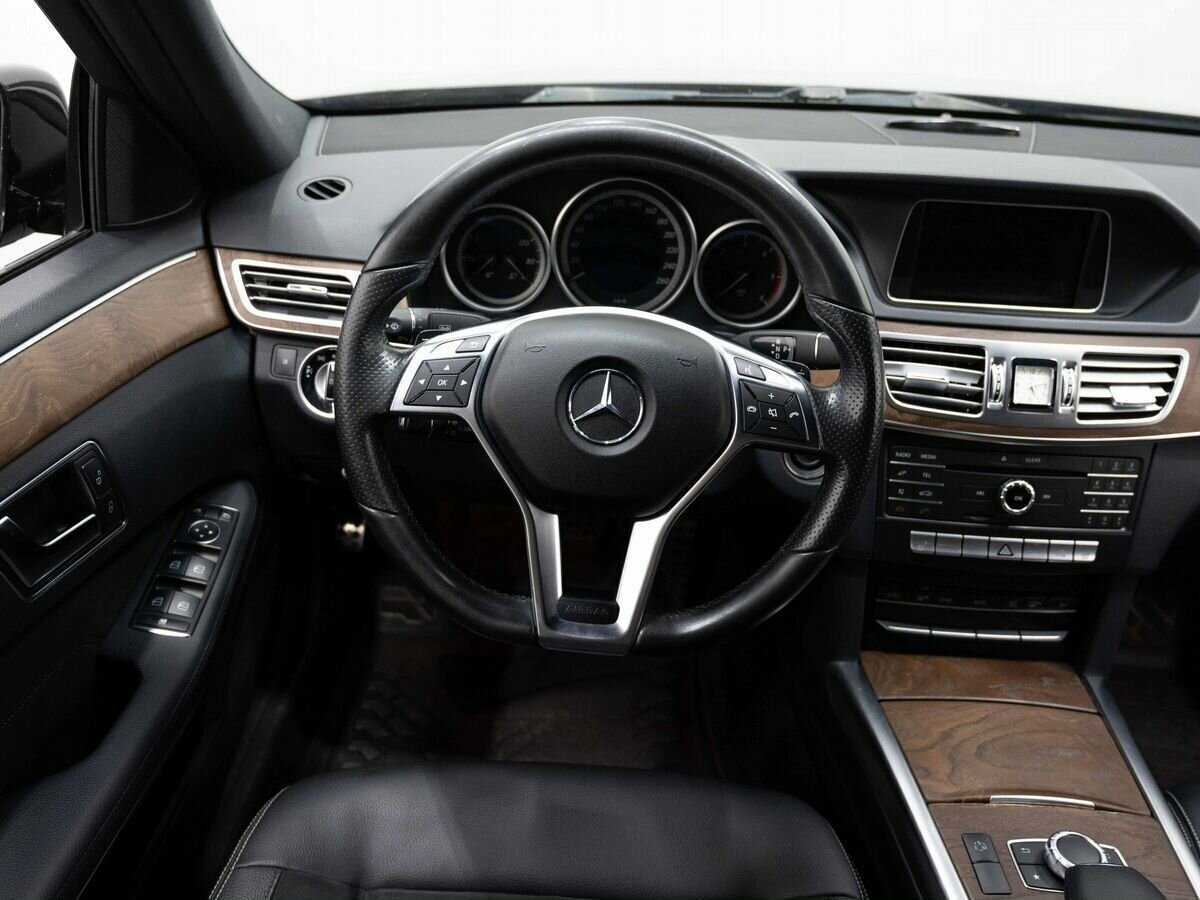 Купить Mercedes-Benz E-Класс с пробегом. Фото: #14
