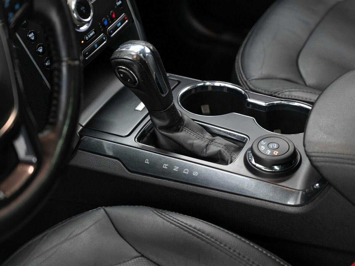 Купить Ford Explorer с пробегом. Фото: #16