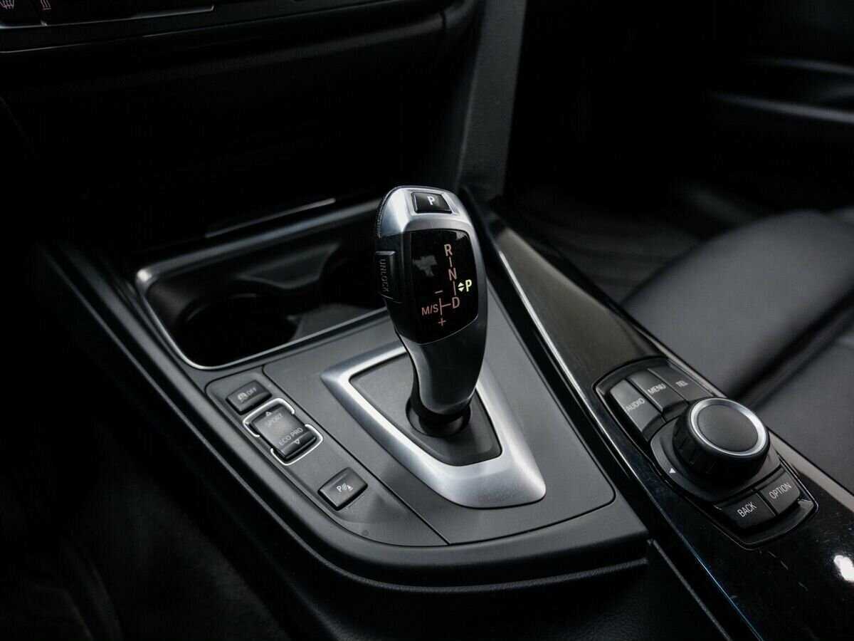 Купить BMW 3 серии с пробегом. Фото: #17