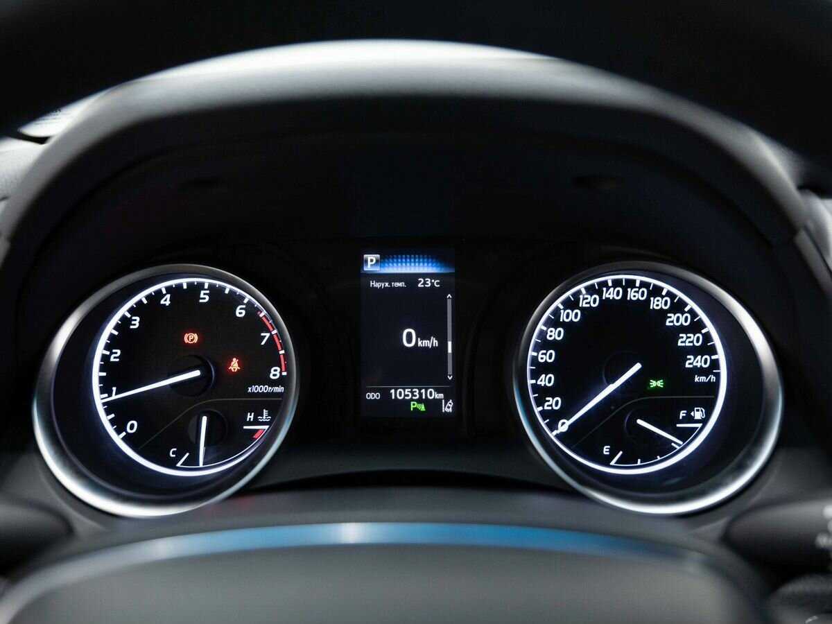 Купить Toyota Camry с пробегом. Фото: #17