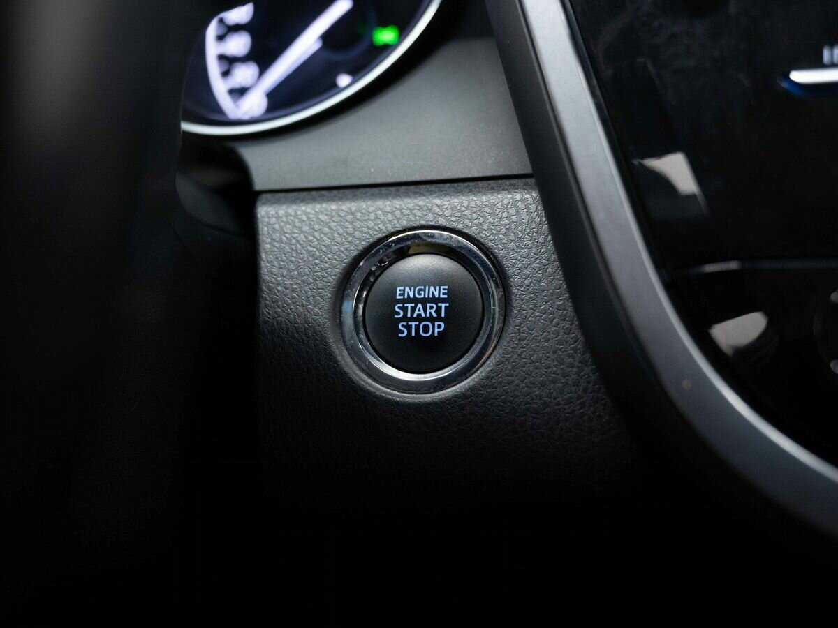 Купить Toyota Camry с пробегом. Фото: #22