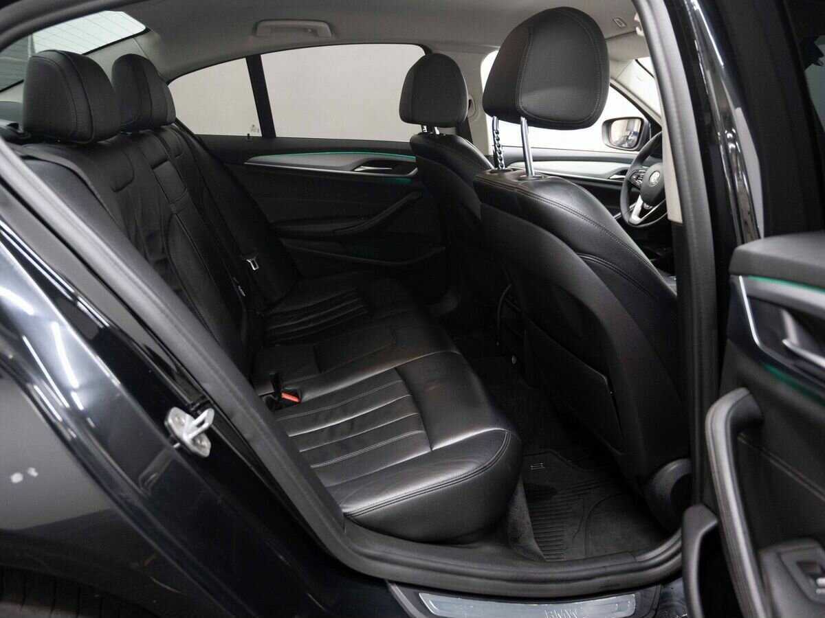 Купить BMW 5 серии с пробегом. Фото: #9