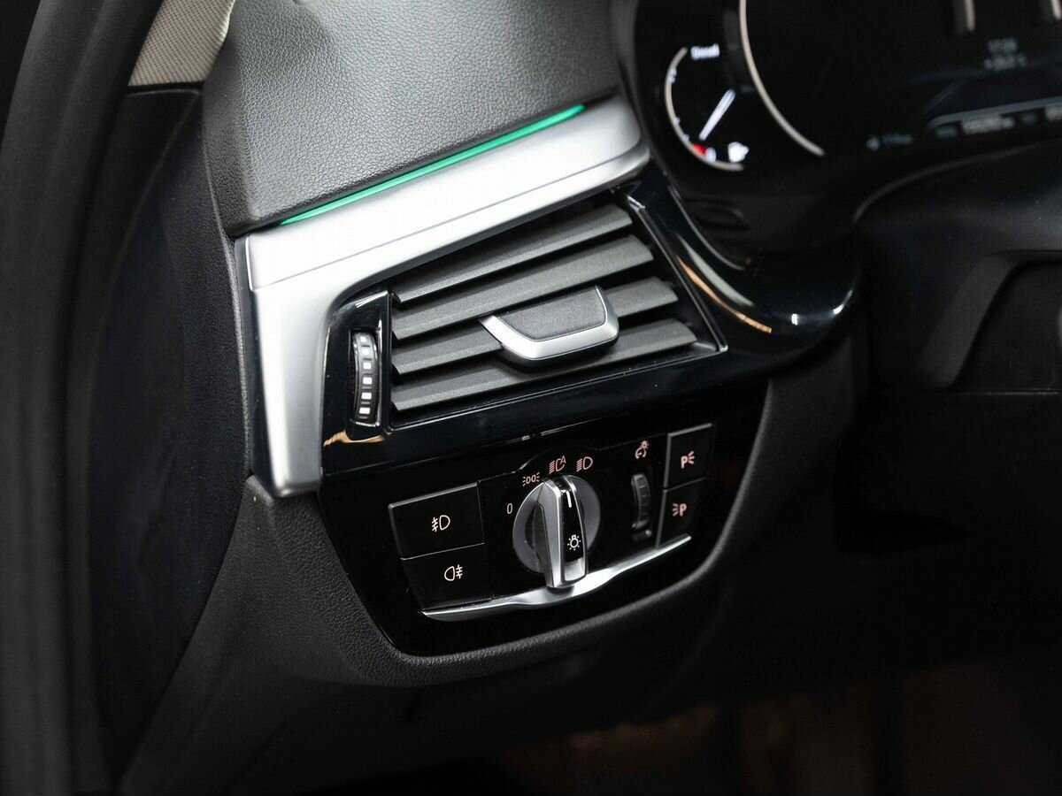 Купить BMW 5 серии с пробегом. Фото: #18