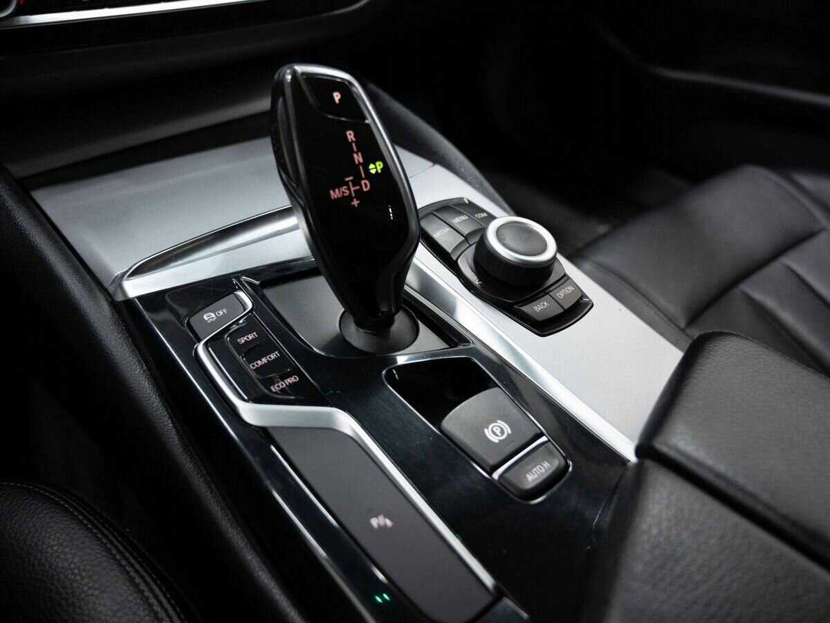 Купить BMW 5 серии с пробегом. Фото: #23
