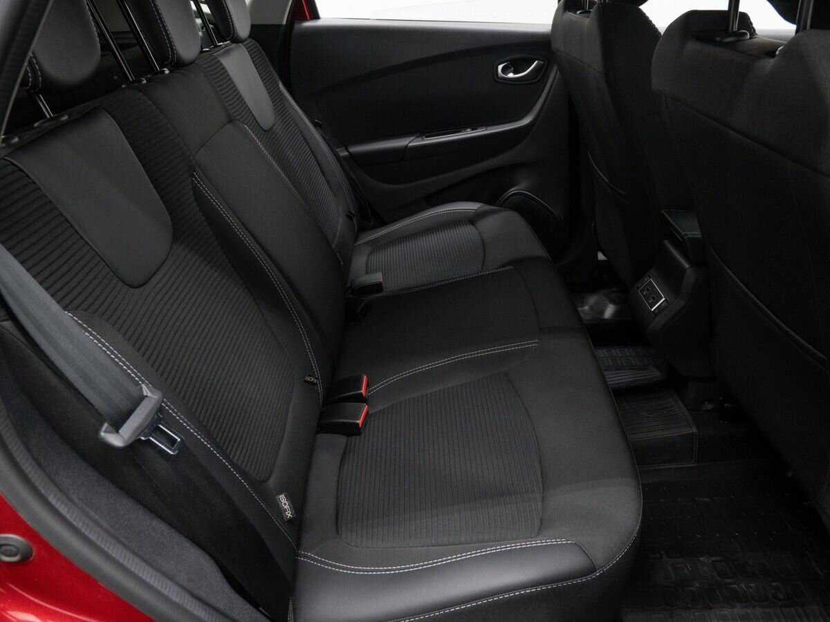 Купить Renault Kaptur с пробегом. Фото: #8