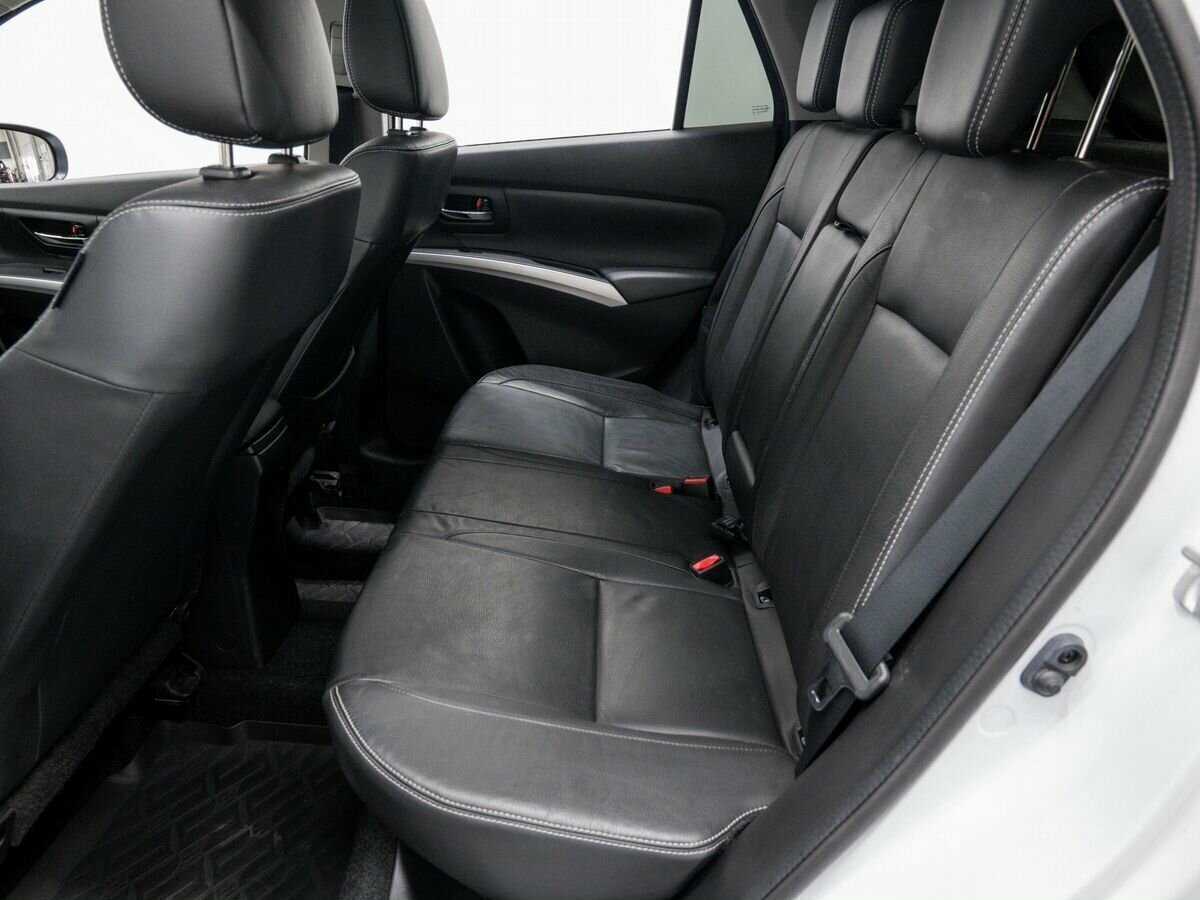 Продажа Б/У Сузуки С-Икс4. Фото: #11