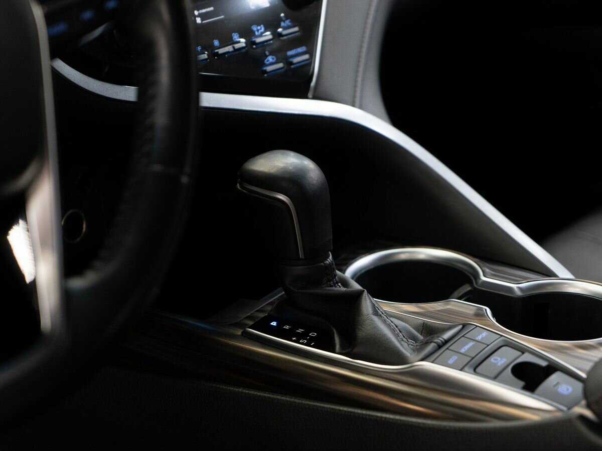 Купить Toyota Camry с пробегом. Фото: #13