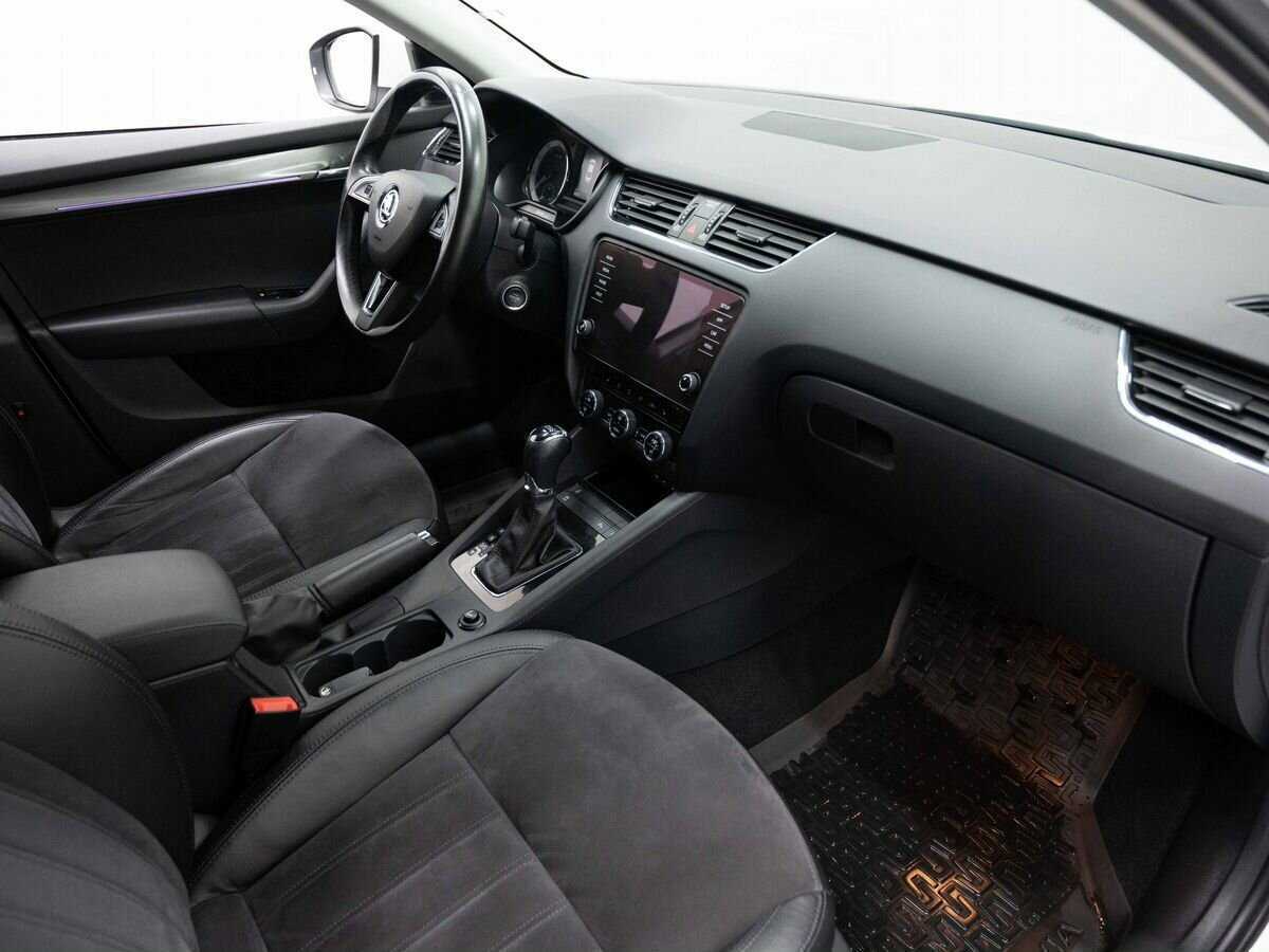 Купить Skoda Octavia с пробегом. Фото: #10