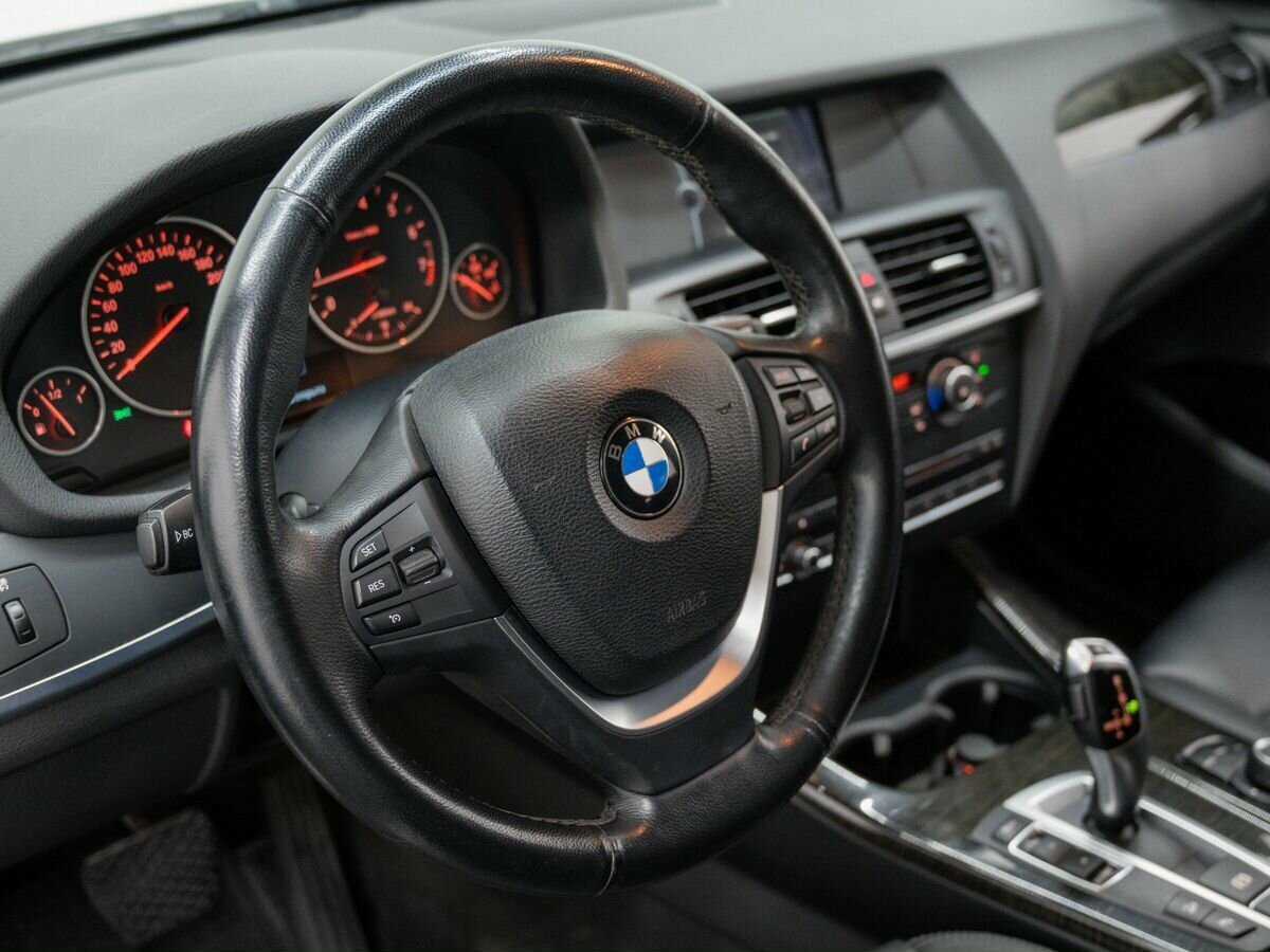 Купить BMW X3 с пробегом. Фото: #18